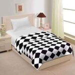 Premium Plush Single Blanket   300 GSM Lightweight Cozy Soft for Bed, Sofa, Couch, Travel & Camping  150x220 cm or 60X86 inches  Blue  Polyester