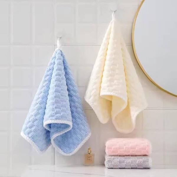 Hand Towels-Face Towel-Small Size Towel-Towel for Men, Women & Babies-Ultra Soft, Absorbent & Quick Dry Towels for Gym, Travel 300 GSM (Pink)