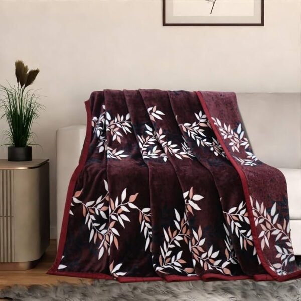 Double Size Blankets Super Soft Flannel Fuzzy Blanket for Double Bed with Custom Prints 240 x 245 cm
